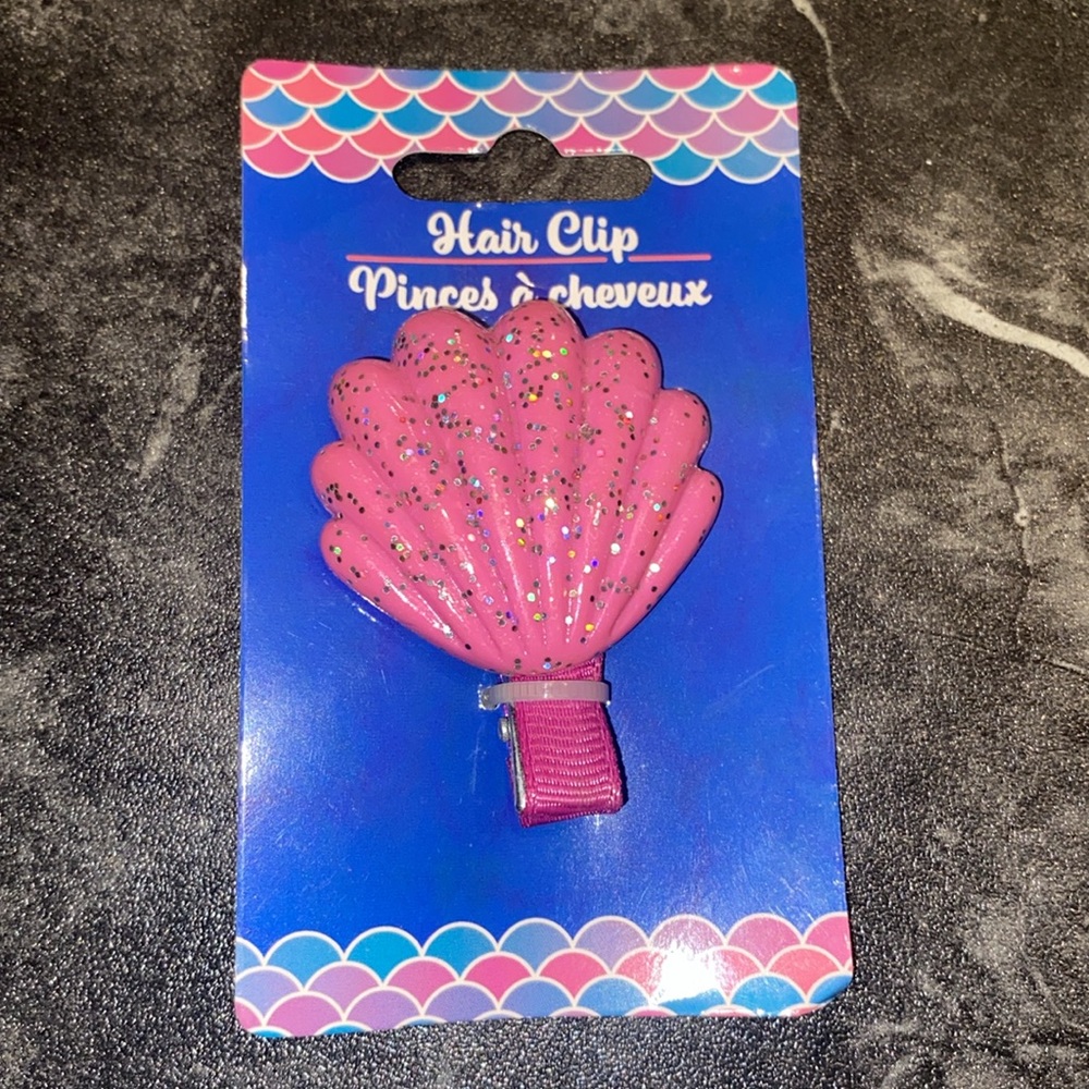 Sea Shell ๐ Hair Clips - Picture 2 of 4
